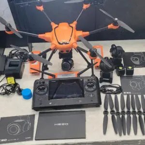 Yuneec H520 Drone with three cameras and accessories Yuneec H520 Drone with three cameras and accessories Yuneec H520 Drone with three cameras and accessories Yuneec H520 Drone with three cameras and accessories Yuneec H520 Drone with three cameras and accessories Yuneec H520 Drone with three cameras and accessories Yuneec H520 Drone with three cameras and accessories.