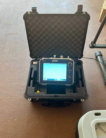 GSSI UtilityScan Pro System with SIR-4000, 350HS Antenna, LINETRAC AC and 3-wheel cart - Image 5